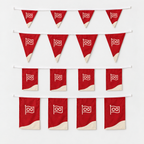 Les quatre versions de la guirlande : petits et grands fanions, petits et grands drapeaux rectangulaires